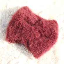 Lataa kuva Galleria-katseluun, UUSI! Hostessin neulottu pehmeä pääpanta