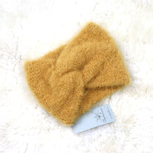 Lataa kuva Galleria-katseluun, UUSI! Hostessin neulottu pehmeä pääpanta