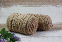 Lataa kuva Galleria-katseluun, Tumebeež