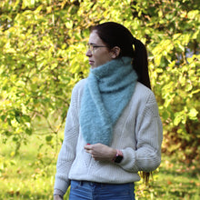 Lataa kuva Galleria-katseluun, Pehmeä alpakkavillahuivi