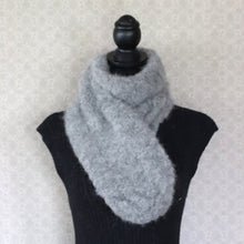 Lataa kuva Galleria-katseluun, Pehmeä alpakkavillahuivi