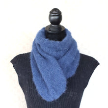 Lataa kuva Galleria-katseluun, Pehmeä alpakkavillahuivi