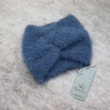 Lataa kuva Galleria-katseluun, UUSI! Hostessin neulottu pehmeä pääpanta