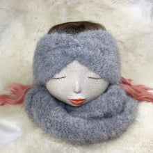 Lataa kuva Galleria-katseluun, UUSI! Hostessin neulottu pehmeä pääpanta