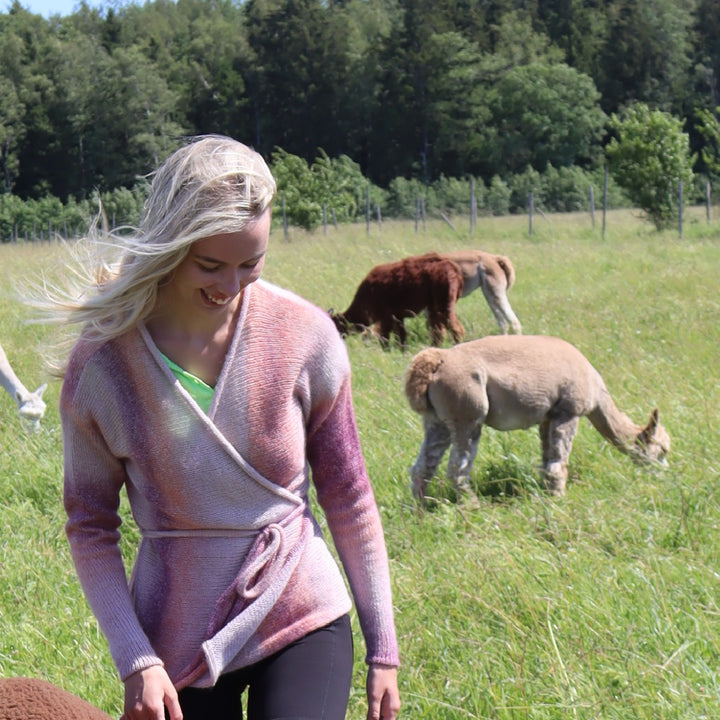 Hellä kietaisuneule