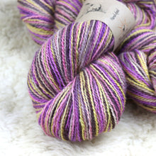 Lataa kuva Galleria-katseluun, Käsitsi värvitud 100% alpaka pitsilõng
