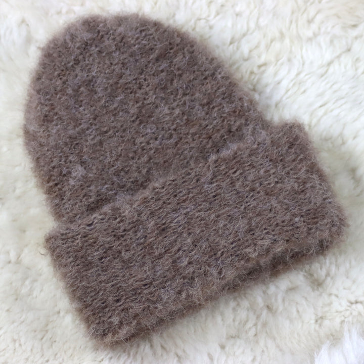 Käännettävä reunainen karvainen pipo - Puffy