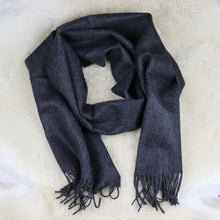 Lataa kuva Galleria-katseluun, Ühevärviline beebialpaka villane sall
