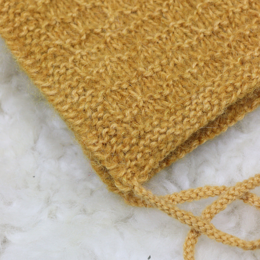 Peretütre kootud beebimüts