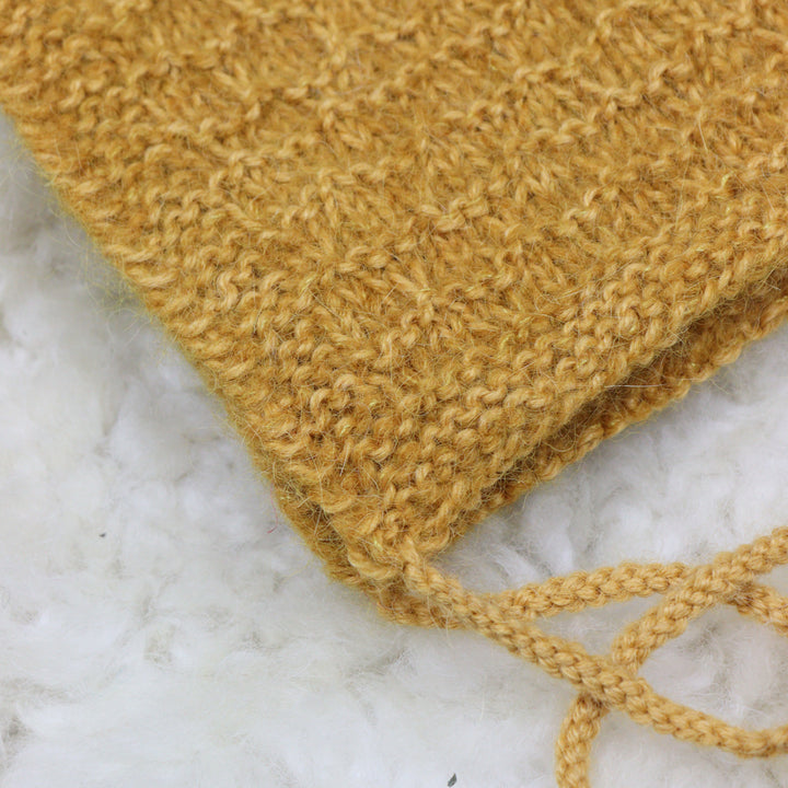 Peretütre kootud beebimüts