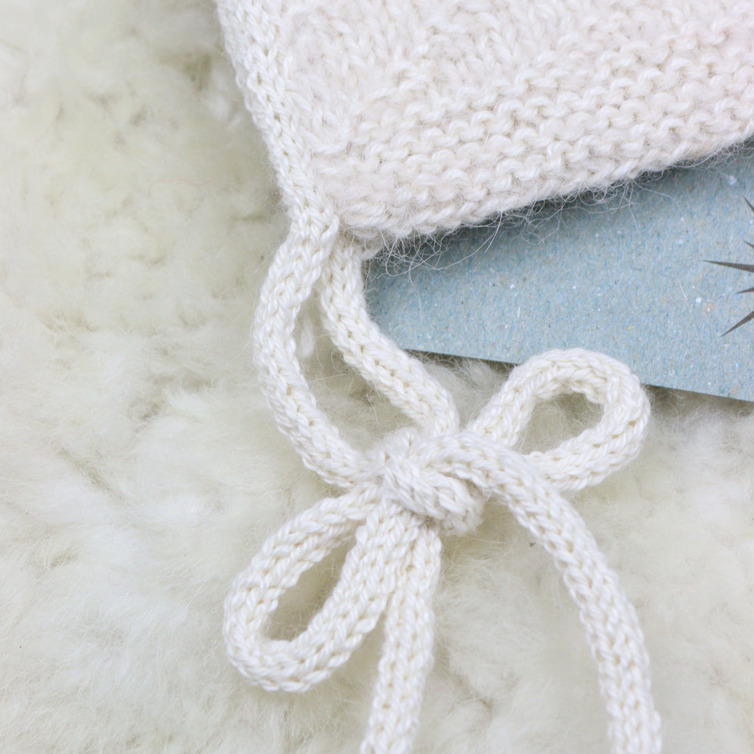 Peretütre kootud beebimüts